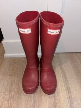 Hunter Burgundy Tall Waterproof Boots